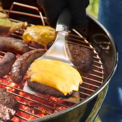 Original Kettle Charcoal Grill 22