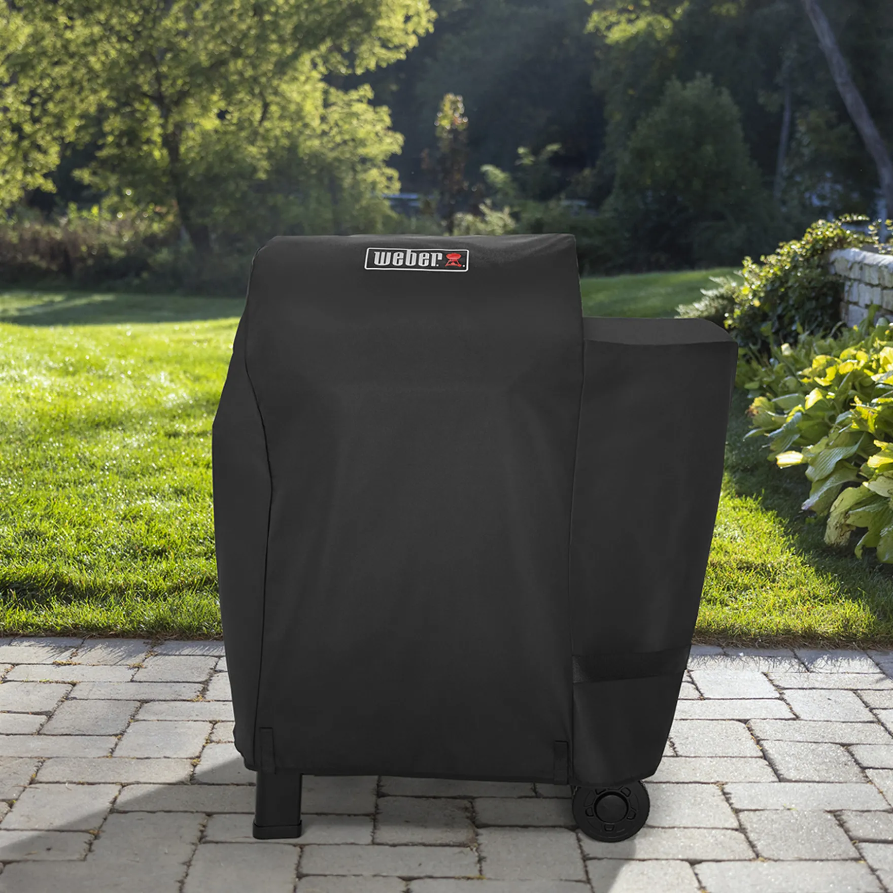 Premium Grill Cover – Weber Smoque™