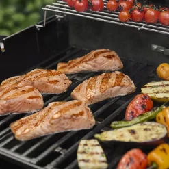 Spirit® E-425C Gas Grill (Natural Gas)