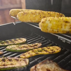 Spirit® EP-425 Gas Grill Stealth® Edition (Natural Gas)